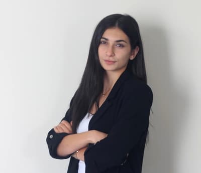 Photo of Anastasia Sarlidou, web developer, mobile apps development